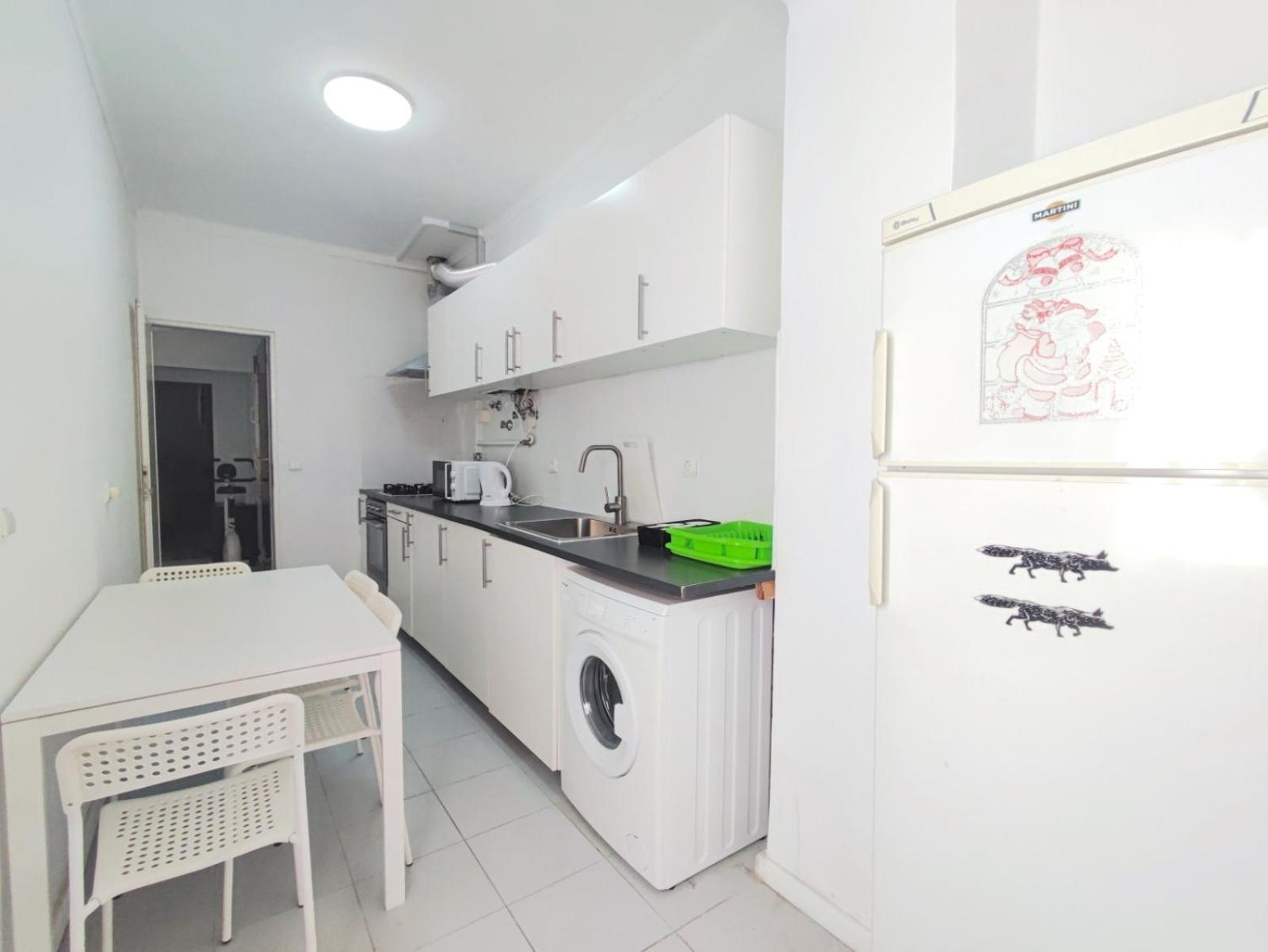 Laxuries Room For Rent Odivelas  Esterno foto